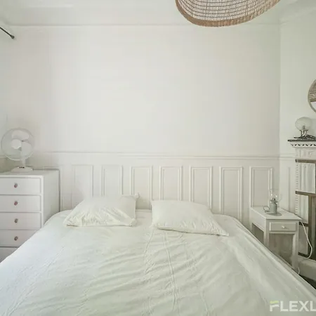 Flexliving - - Caulaincourt Tatil Evi *